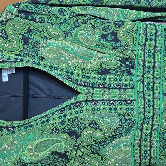 London Style-Green & blk. paisley print 3/4 dress V neck Sz 8 NWT. - Picture 5 of 12
